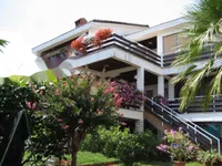 Недвижимость Семейный дом 350 м² в Центре: 4