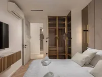 Недвижимость Трехкомнатная квартира Центр: 8