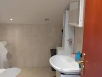 Недвижимость Двухкомнатная квартира в центре: 15