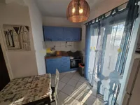 Недвижимость Двухкомнатная квартира, Центр: 3