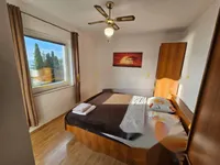 Недвижимость Двухкомнатная квартира, Центр: 6