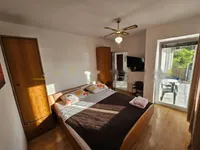 Недвижимость Двухкомнатная квартира, Центр: 10