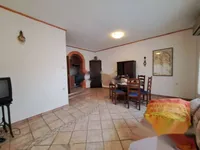 Недвижимость Двухкомнатная квартира в центре Опатии: 6