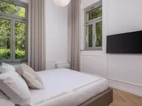 Недвижимость Двухкомнатная квартира в центре: 6