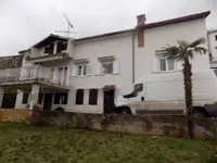 Недвижимость Семейный дом 300 м², Центр, Опатия: 1