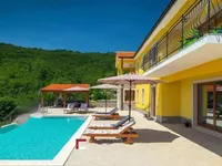 Недвижимость Семейный дом в центре Опатии: 13