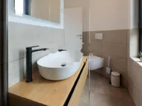 Недвижимость Трёхкомнатная квартира, центр: 15