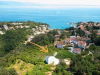 Недвижимость Трёхкомнатная квартира, центр: 16