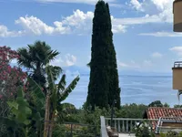 Недвижимость Четырехкомнатная квартира центр: 1