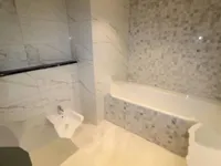 Недвижимость Двухкомнатная квартира в центре: 11