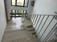 Недвижимость Трёхкомнатная квартира в центре: 8