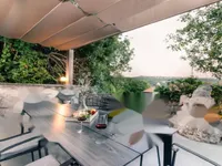 Недвижимость Трёхкомнатная квартира в Опатии: 1