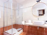 Недвижимость Трёхкомнатная квартира в Опатии: 10