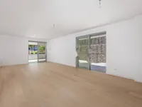 Недвижимость Двухкомнатная квартира в центре: 5