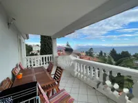 Недвижимость Трехкомнатная квартира в Опатии: 3