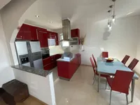 Недвижимость Трехкомнатная квартира в Опатии: 5