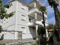 Недвижимость Трехкомнатная квартира в Опатии: 15