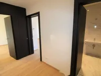 Недвижимость Двухкомнатная квартира в центре: 5