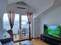 Недвижимость Трёхкомнатная квартира Центр: 2