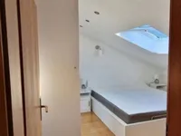 Недвижимость Трёхкомнатная квартира Центр: 8