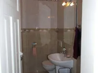 Недвижимость Трехкомнатная квартира, центр: 11