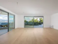 Недвижимость Трёхкомнатная квартира Центр: 2