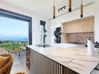 Недвижимость Трёхкомнатная квартира в Опатии: 1