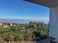 Недвижимость Трёхкомнатная квартира в Опатии: 13