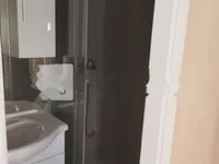 Недвижимость Трехкомнатная квартира в центре: 11