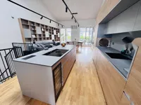 Недвижимость Четырёхкомнатная квартира в Изоле: 1