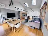 Недвижимость Четырёхкомнатная квартира в Изоле: 4