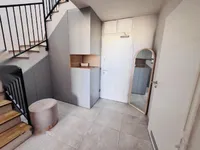 Недвижимость Четырёхкомнатная квартира в Изоле: 18