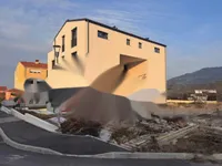 Недвижимость Квартира с 4 комнатами Изола: 3