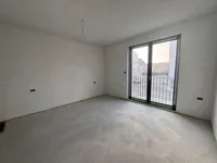 Недвижимость Квартира с 4 комнатами Изола: 9