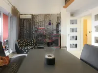 Недвижимость 4-комнатная квартира с видом на море: 1