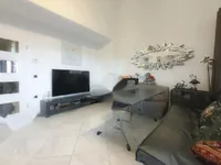 Недвижимость 4-комнатная квартира с видом на море: 11