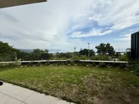 Недвижимость Трехкомнатная квартира в центре: 18