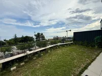 Недвижимость Трехкомнатная квартира в центре: 21