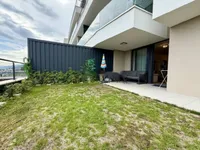 Недвижимость Трехкомнатная квартира в центре: 23