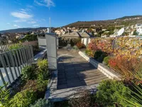 Недвижимость Трёхкомнатная квартира в центре: 25