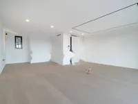 Недвижимость Четырехкомнатная квартира: 11