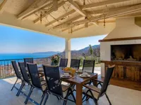 Недвижимость Семейный Дом 180 кв.м, Запад: 5