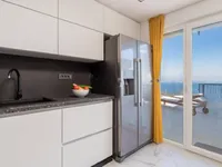 Недвижимость Семейный Дом 180 кв.м, Запад: 12