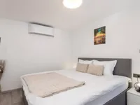 Недвижимость Семейный Дом 180 кв.м, Запад: 15