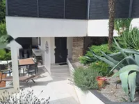 Недвижимость Семейный дом 300 м², Побри: 5