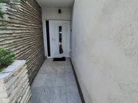 Недвижимость Семейный дом 300 м², Побри: 8