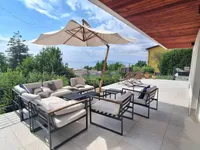 Недвижимость Семейный дом 300 м², Побри: 17