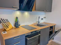 Недвижимость Двухкомнатная квартира, центр: 10