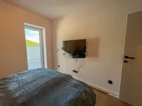 Недвижимость Двухкомнатная квартира, центр: 12