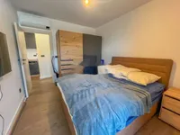 Недвижимость Двухкомнатная квартира, центр: 14